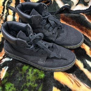 COPY - Dr martens unisex air cushion sole boots